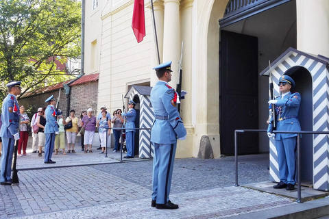 Prague: Private tour of Prague castle, meet up at hotel