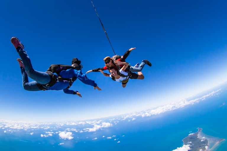 Mission Beach : saut en parachute en tandem