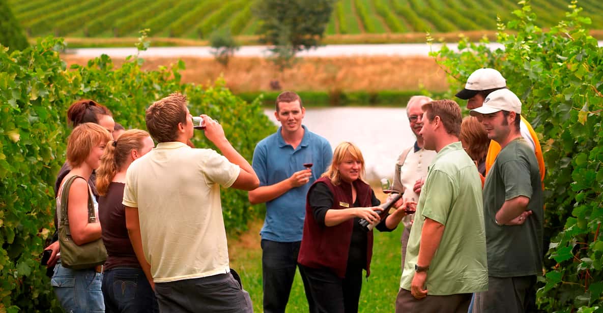 Yarra Valley: 2-Day Winery Tour with Luxury Overnight