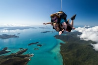 Airlie Beach, Whitsunday Islands Tandem Skydive - Housity