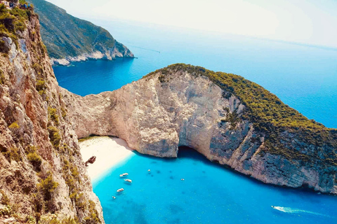 Zakynthos : Cruise Around the Island Boat tour Max 5 Pax