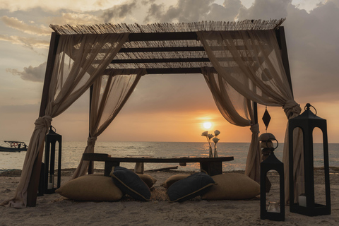 Cartagena:Makani Beach Club w/ Boat Transfer, Drink & Sunbed Makani ELUA VIP Couple Experience – Spa, Lunch & Drinks