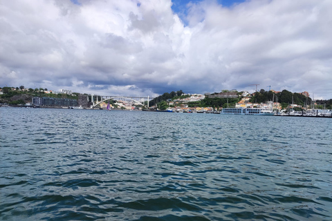 Porto : Excursion d'une journée tout compris (promenade, tramway, déjeuner, bateau)Excursion d'une journée avec déjeuner et croisière de 2h