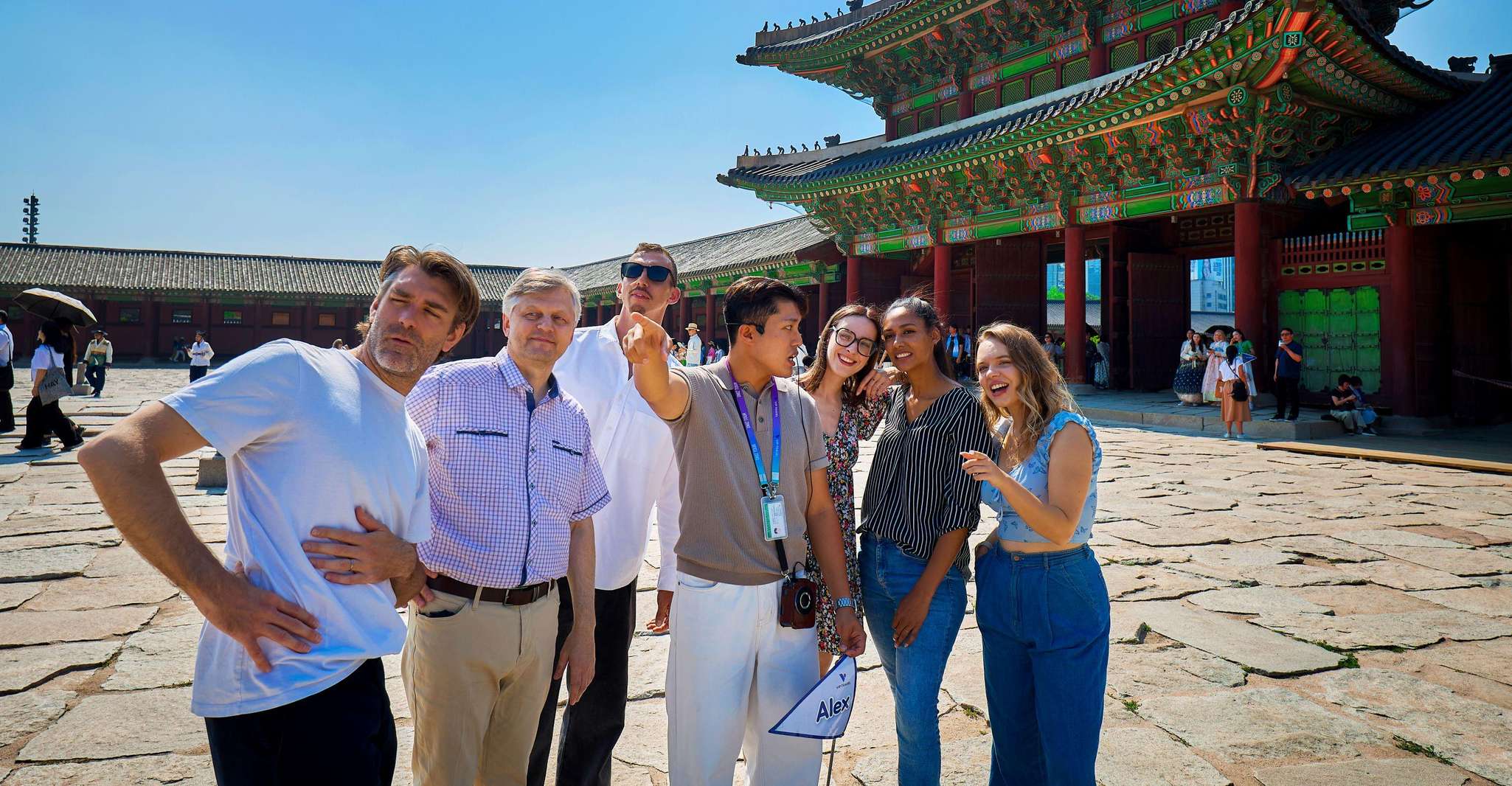 Seoul: Gyeongbok Palace, N Tower, & Local Market City Tour