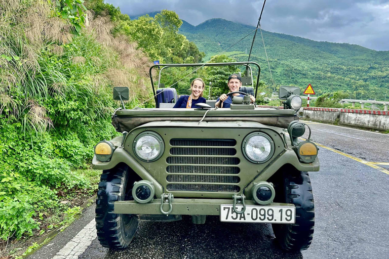 Da Nang: Erkunde den Hai Van Pass mit dem US Army Jeep