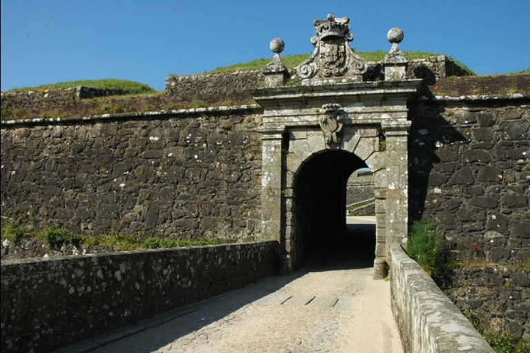 Santiago de Compostela heldagstur från Porto