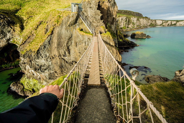 From Belfast: Giant's Causeway Private Day Tour