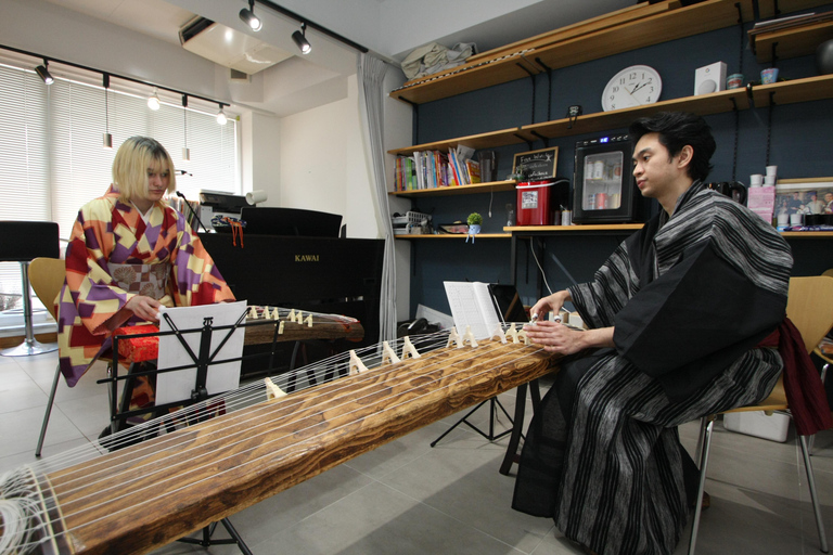 Hiroshima Downtown: Koto and Kimono Traditional Experience