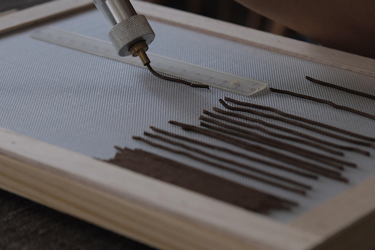 Hong Kong: Agarwood Incense-Making Workshop in Kwai Chung