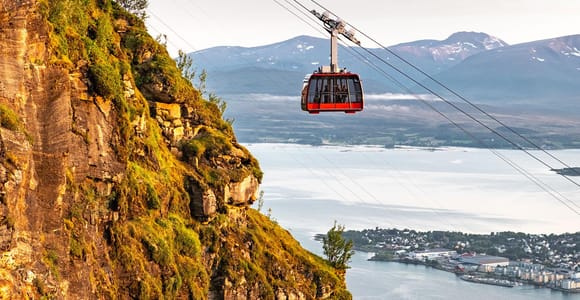 Tromsø: Island Tour with Cable Car Ride (Private or Shared)