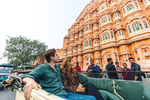 Jaipur: Heritage City Tour in a Vintage Car with Pickup