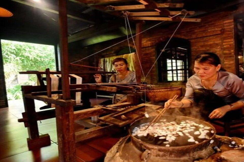 Entdecke die traditionelle Seidenverarbeitung im Seidendorf Hoi An