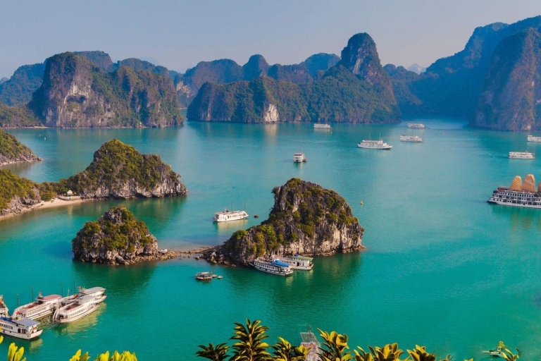 From Hanoi: Halong Bay Private Round Trip Transfer 45-seat County