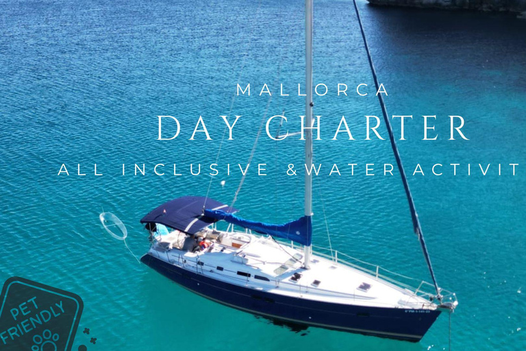 Zatoka Palma: Wycieczka żaglówką z zabawkami wodnymi, przekąskami i napojamiAll inclusive, wynajem łodzi i zajęcia na wodzie