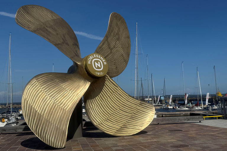 Tallinn: Explore Local Life Tour