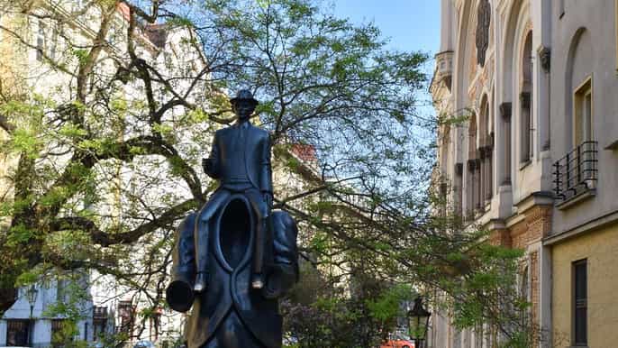 prague through the eyes of franz kafka 2.5hour tour