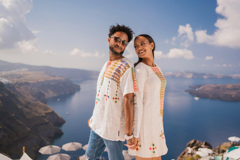 Santorini: Couple Family Photoshoot with Pickup