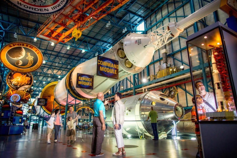 Kennedy Space Center: Tagestour mit Airboat-Safari-Fahrt