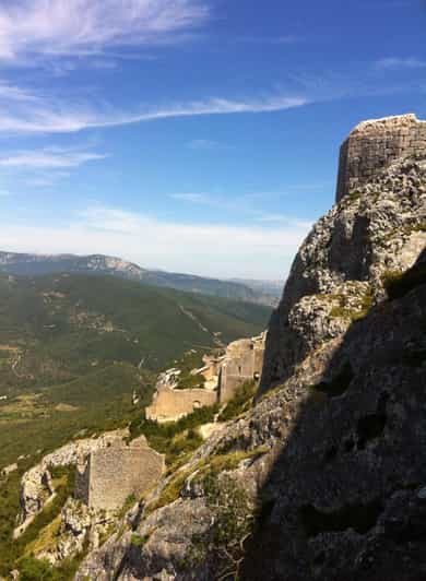 Castelele cathare: Quéribus și Peyrepertuse