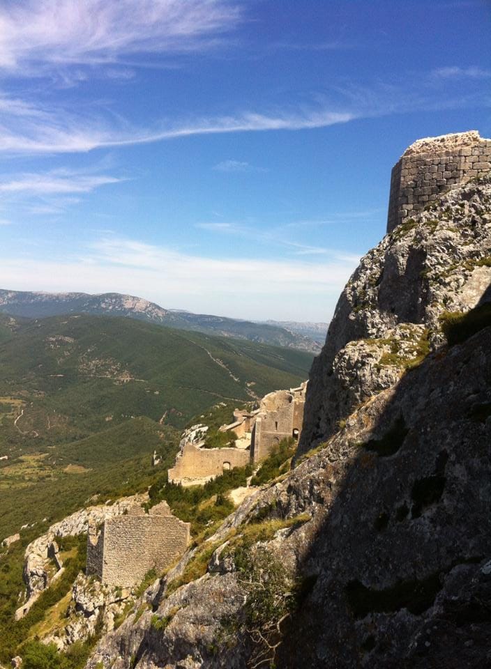 Katharerburgen: Quéribus und Peyrepertuse ab Carcassonne