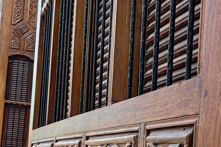 Hajj Route Tour and Artisans' Alley Visit