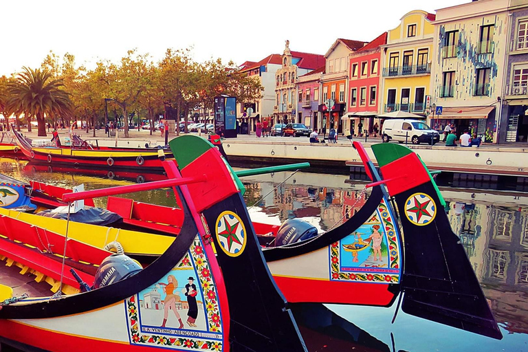 Lisbon to Porto with Óbidos-Nazaré-Fátima-Coimbra-Aveiro 3 STOPS