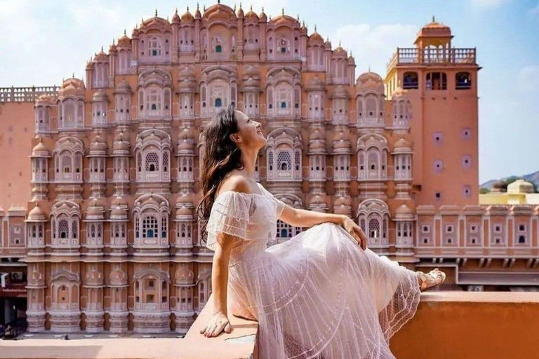 From Delhi: Multiday Golden Triangle Tour with Tiger Safari 4-days Golden Triangle Tour without Hotel