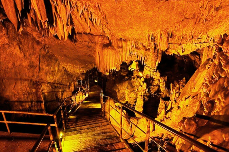 Visita à aldeia de Alanya: Cultura, natureza e diversão