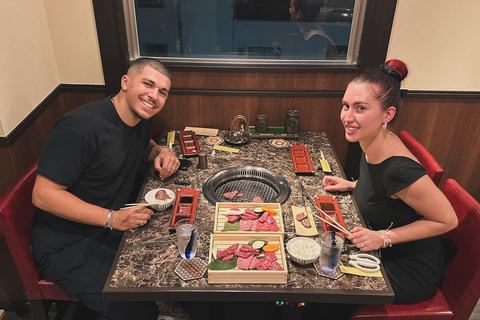 Tokyo: Yanaka and Nippori Food Tour with Local Guide