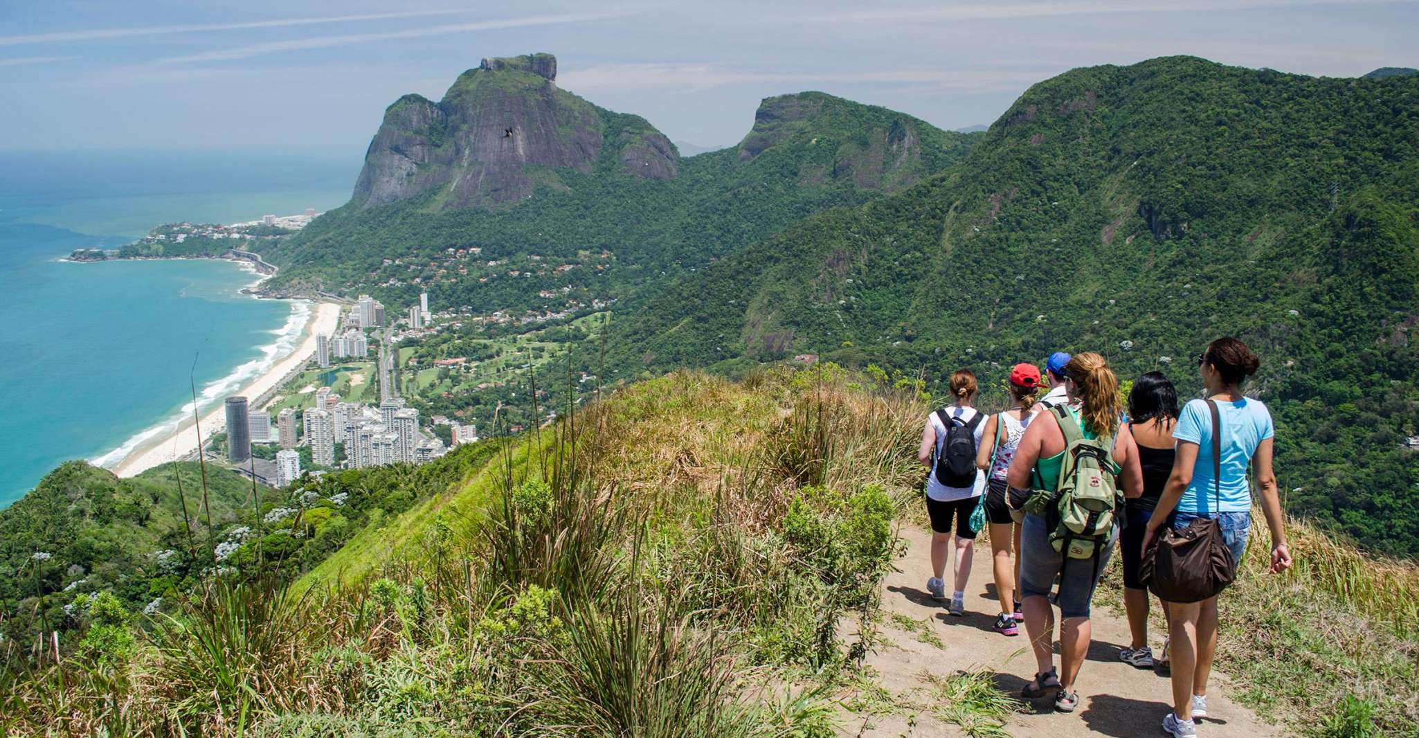 Housity - Rio de Janeiro, Vidigal Favela Tour and Two Brothers Hike