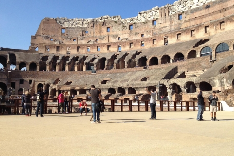Rome: Skip-the-Line Colosseum, Forum and Palatine Hill Tour Group Tour in English