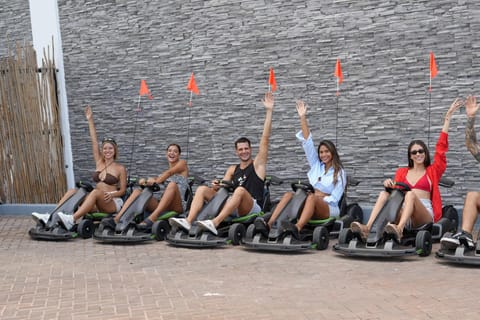 Electric Go-Kart Tour Cancun: 90-Minute Hotel Zone Adventure
