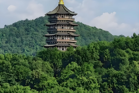 Hangzhou: Temple of Wealth, Tea Art, and River Boat Tour