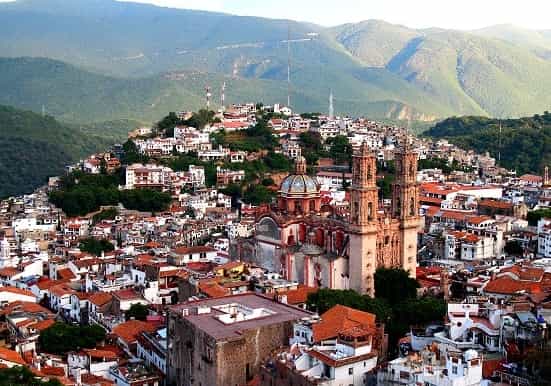 romántico día de viaje a taxco de acapulco