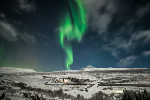 Iceland: Northern Lights Bus Tour from Reykjavik