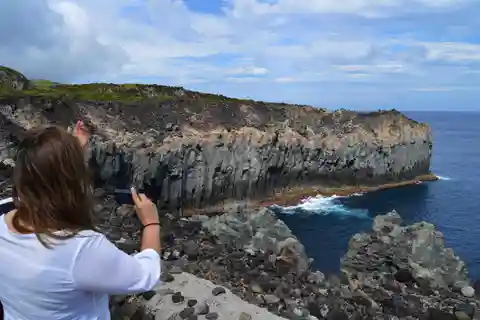 Caminhada nas Baías de Agualva - Ilha Terceira