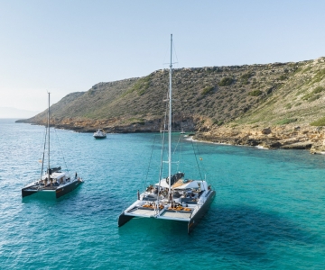 Palma de Mallorca: Catamarantour van een halve dag met buffetmaaltijd