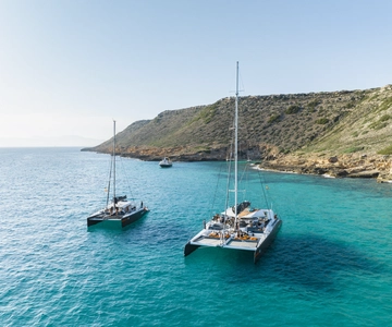 Palma de Mallorca: Half-Day Catamaran Tour with Buffet Meal