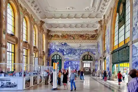Combo: Excursão de meio dia à cidade do Porto e excursão de meio dia a Aveiro