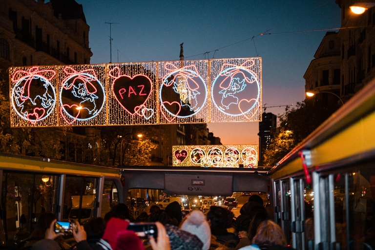 Madrid: Offene Doppeldecker-Weihnachtsbus-Tour mit GuideMadrid: Offene Doppeldecker-Weihnachtsbustour mit Guide