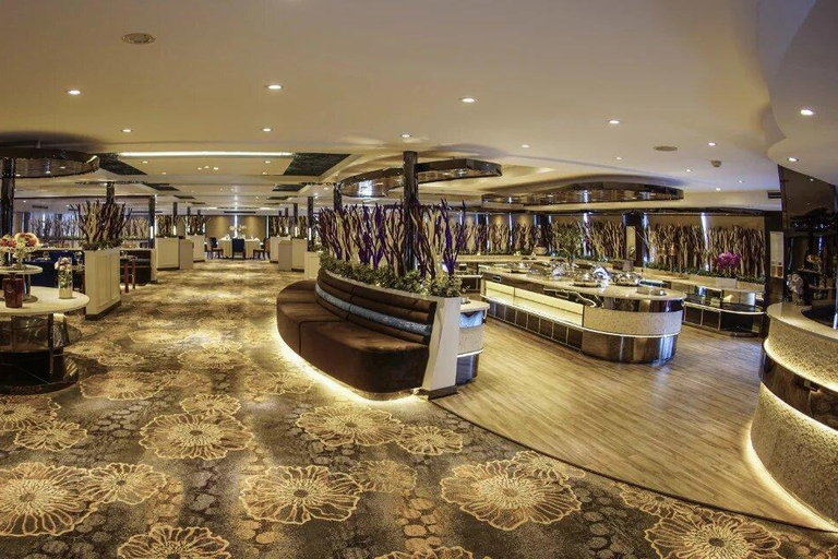 4D3N Yangtze River Victoria Cruise: Chongqing to Yichang Executive Suite