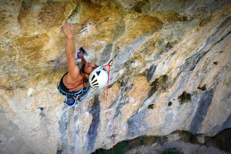 Cuenca: Women-Only Sport Climbing Course
