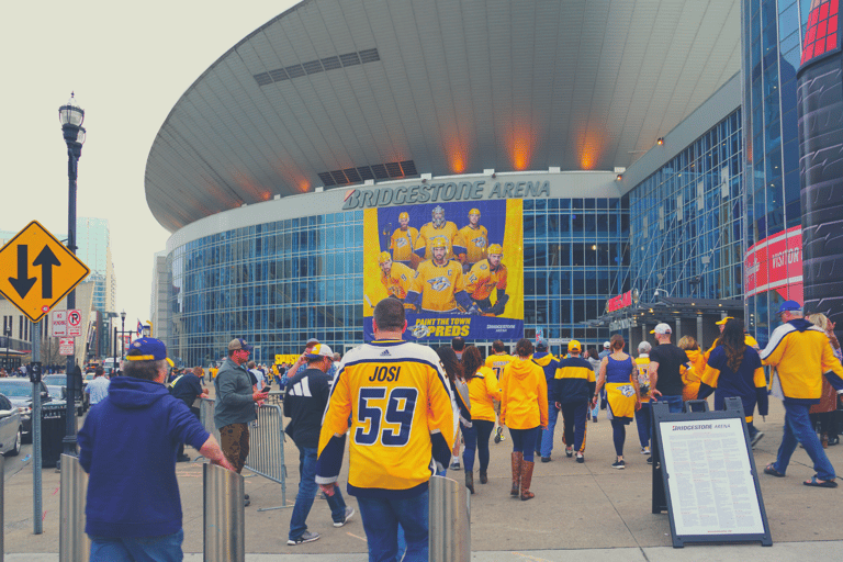 Nashville: Nashville Predators Ice Hockey Game Ticket Upper Sideline