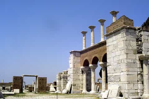 From Kusadasi: Ephesus Highlights Guided Van Tour