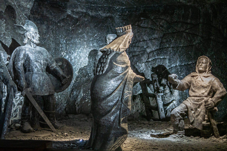From Zakopane: Wieliczka Salt Mine & Krakow Day Trip from Zakopane: Wieliczka Salt Mine & Krakow Day Trip