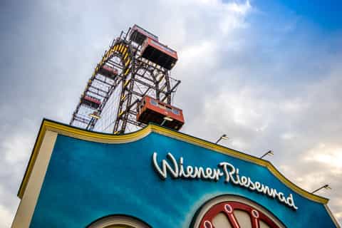 Vienna: Skip-the-Line Giant Ferris Wheel Ride