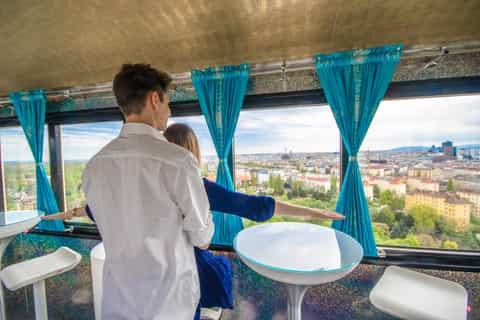 Vienna: Skip-the-Line Giant Ferris Wheel Ride