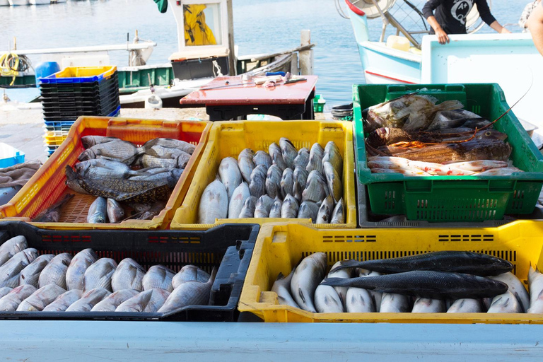 Marseille: Street Food Tour & Guided Sightseeing Walk