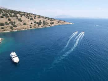 Saranda: tour di un giorno in yacht di lusso Louis da Saranda