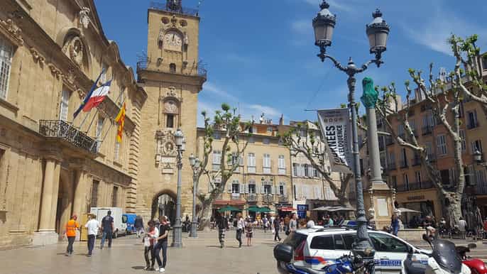 from marseille halfday aix en provence tour